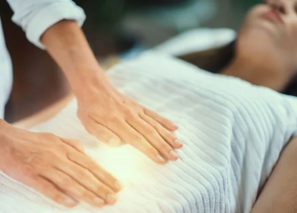 reiki a distancia y beneficios del reiki